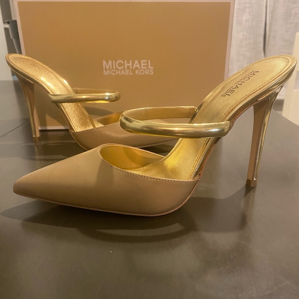 Michael Kors, Size 7, Camel Color - image 2